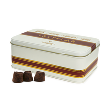 Ladda upp bild till gallerivisning, Konfektyrfabriken i Hälsningborg Tryffel kollektion i Plåtlåda 400g