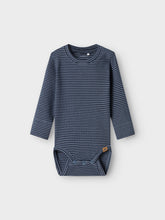 Ladda upp bild till gallerivisning, Name it Baby Randig Body i Ekologisk Bomull Blå