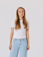 Ladda upp bild till gallerivisning, LMTD Teens Kortärmad Topp Vit