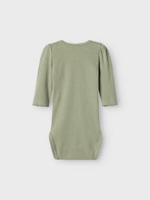 Ladda upp bild till gallerivisning, Name it Baby Enfärgad Body i Ekologisk Bomull