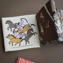 Ladda upp bild till gallerivisning, Rätt Start Pippi Långstrump på Cirkus, Prasselbok