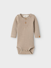 Ladda upp bild till gallerivisning, Lil&#39;Atelier Baby Randig Body i Ekologisk Bomull
