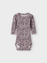 Ladda upp bild till gallerivisning, Name it Baby Blommig Body i Ekologisk Bomull

