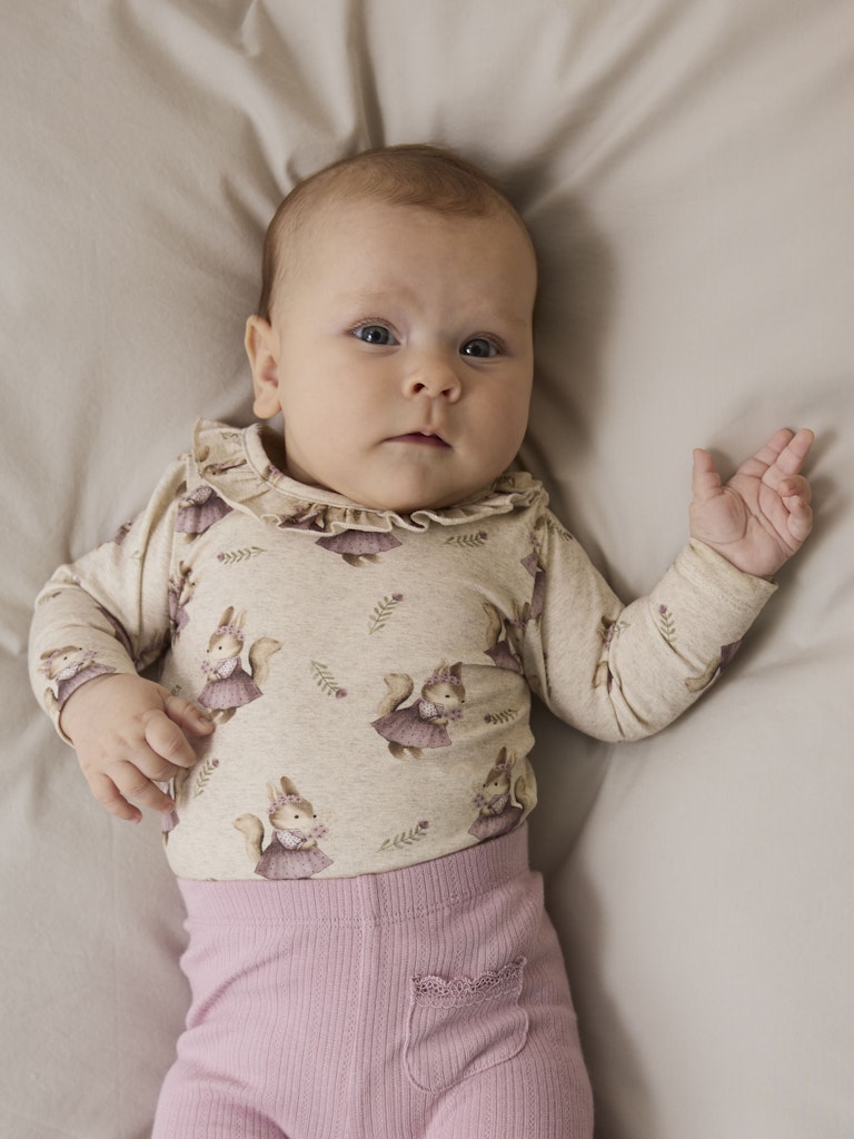 Name it Baby Mönstrad Body i Ekologisk Bomull