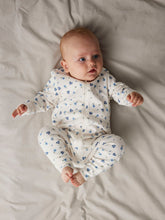 Ladda upp bild till gallerivisning, Name it Baby 2-Pack Blommig Pyjamas med Blixtlås i Ekologisk Bomull
