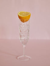 Ladda upp bild till gallerivisning, Rice Champagne Glas Swirly Clear i Akryl
